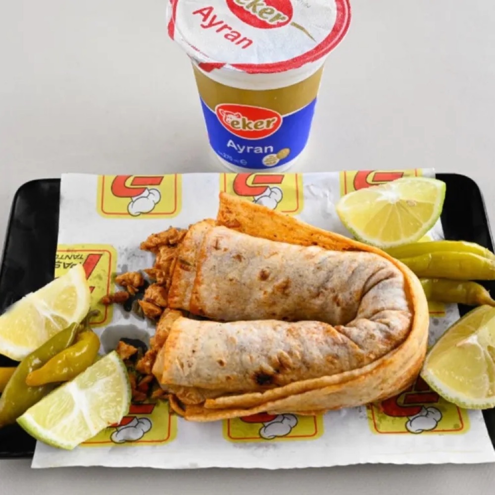 3Lü Dürüm Tavuk Tantuni Dürüm (3 Adet) Ayran (170 cl)