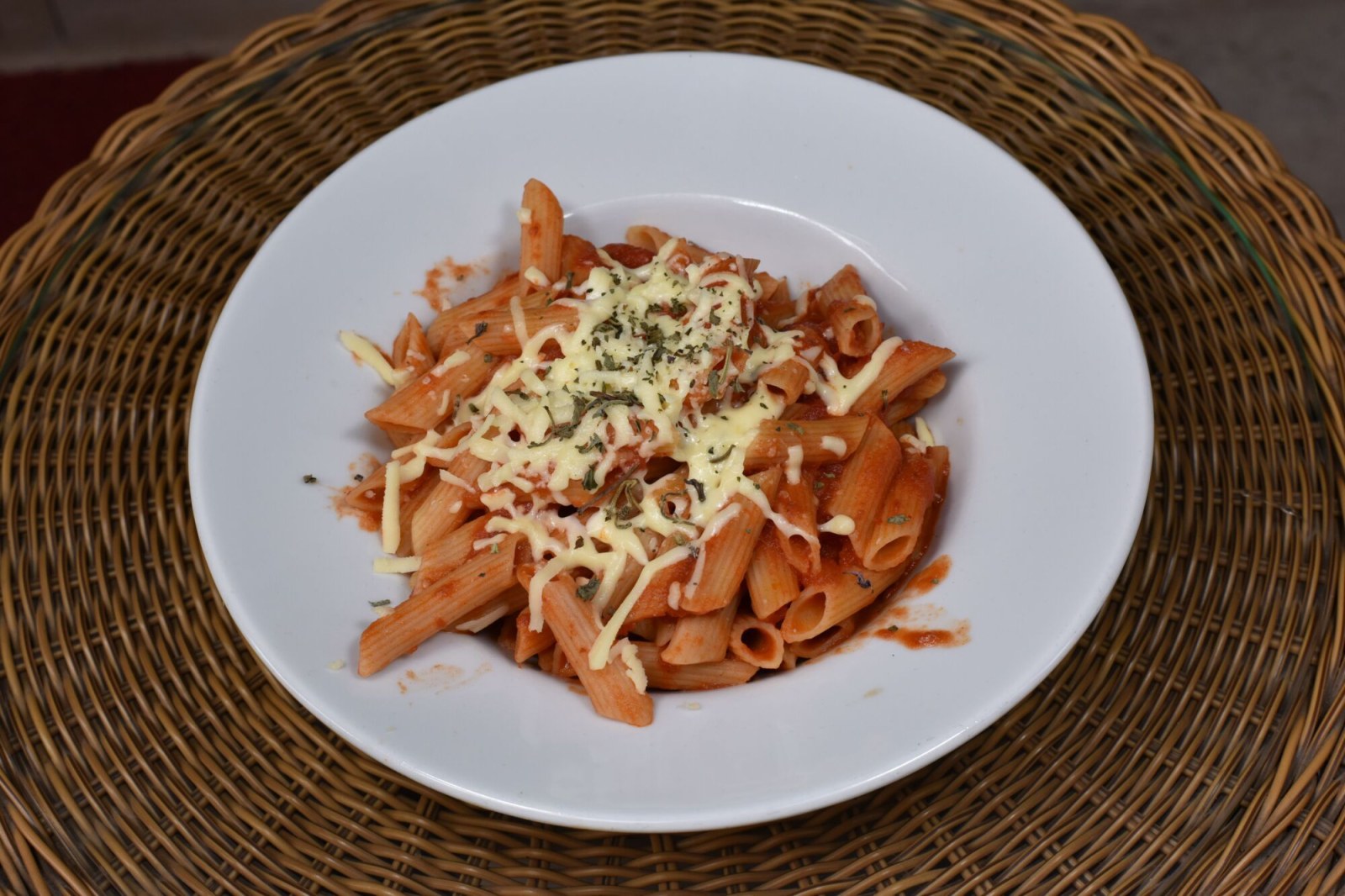 Arrabbiata Soslu Makarna