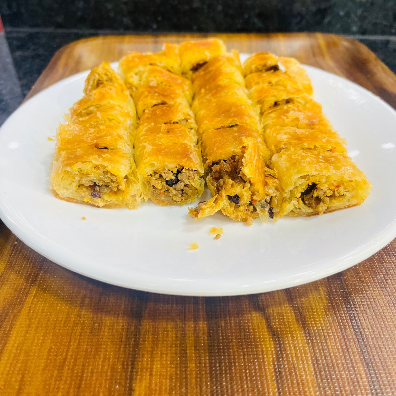 Kıymalı Börek (1 kg.)