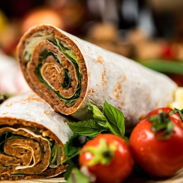 2 Mega Çiğ Köfte + 2 Ayran