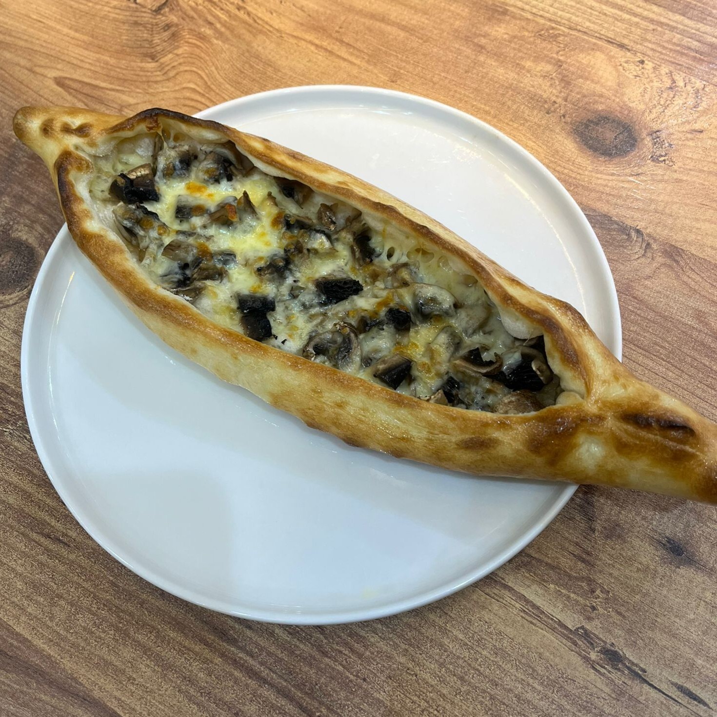 Mantar Kaşarlı Cantik