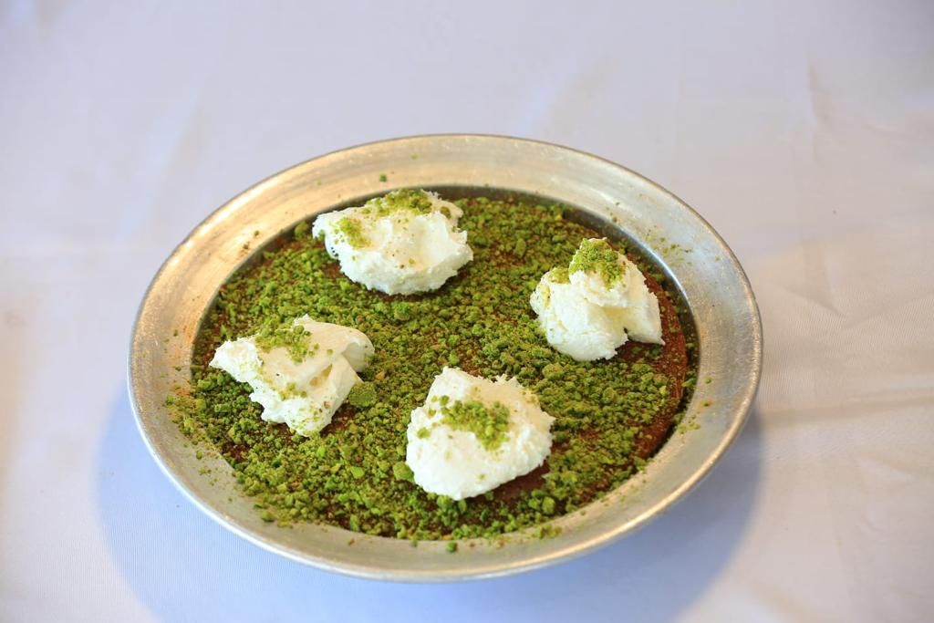 Üstü Kaymaklı Künefe (Büyük)