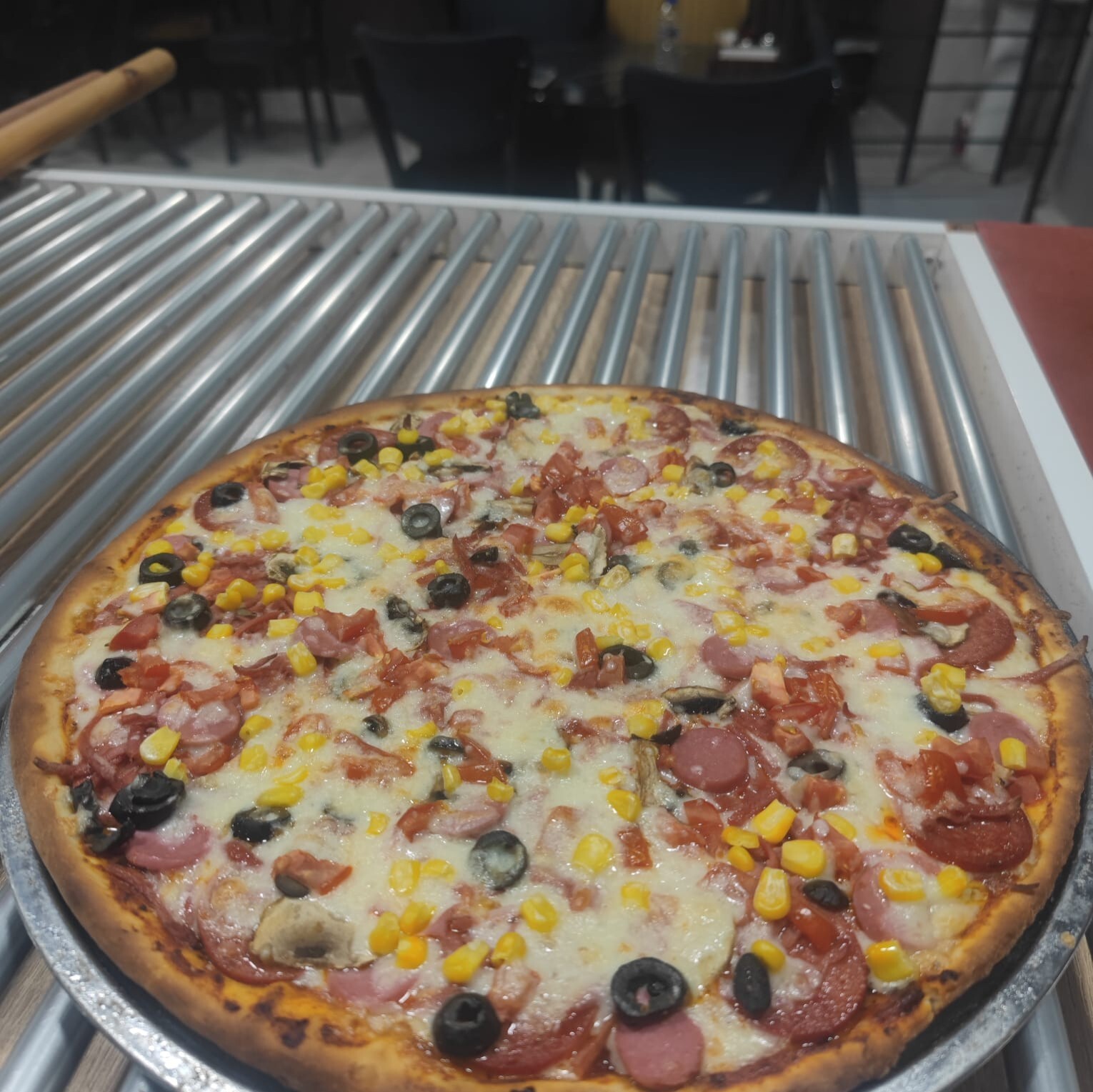 Orta Boy Pizza