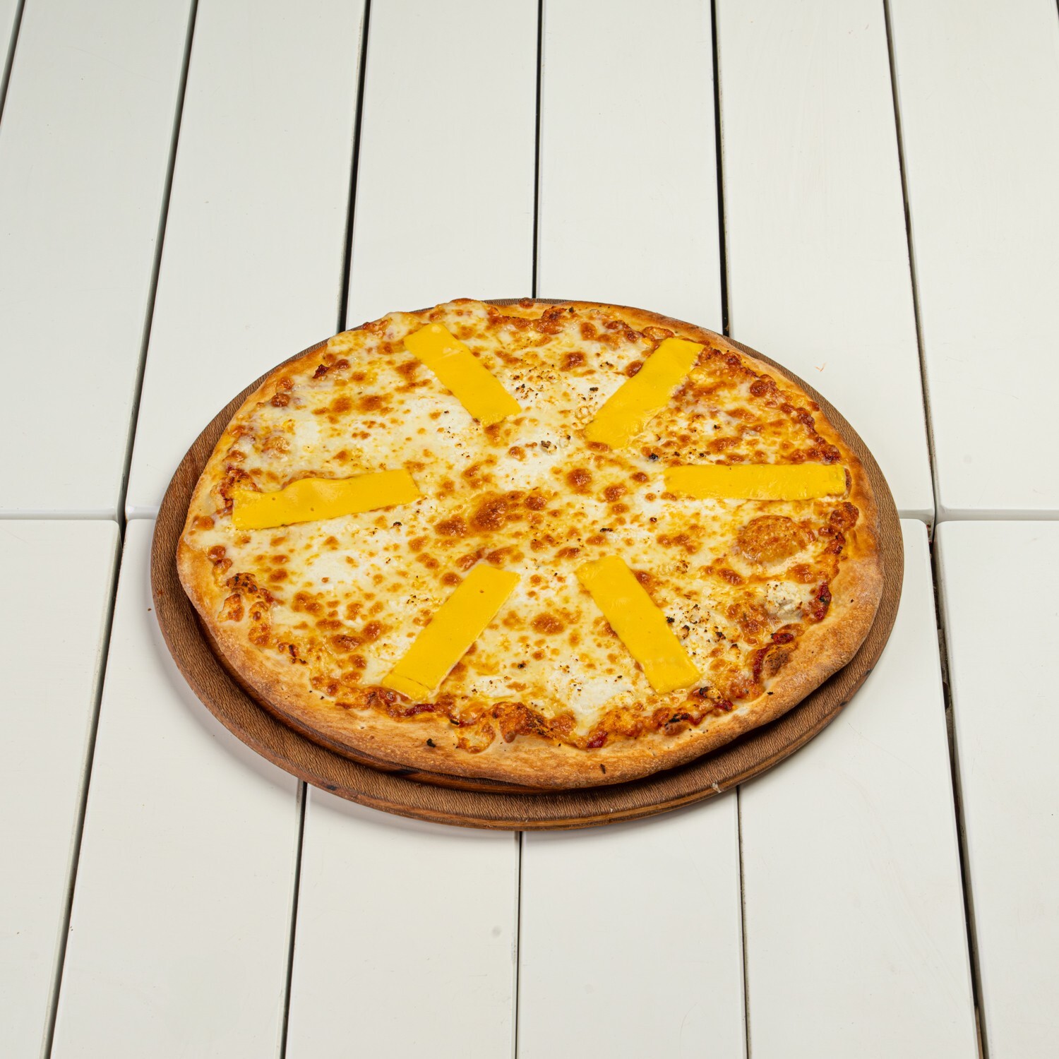 Çeşit Çeşit Peynir Pizza (Küçük)