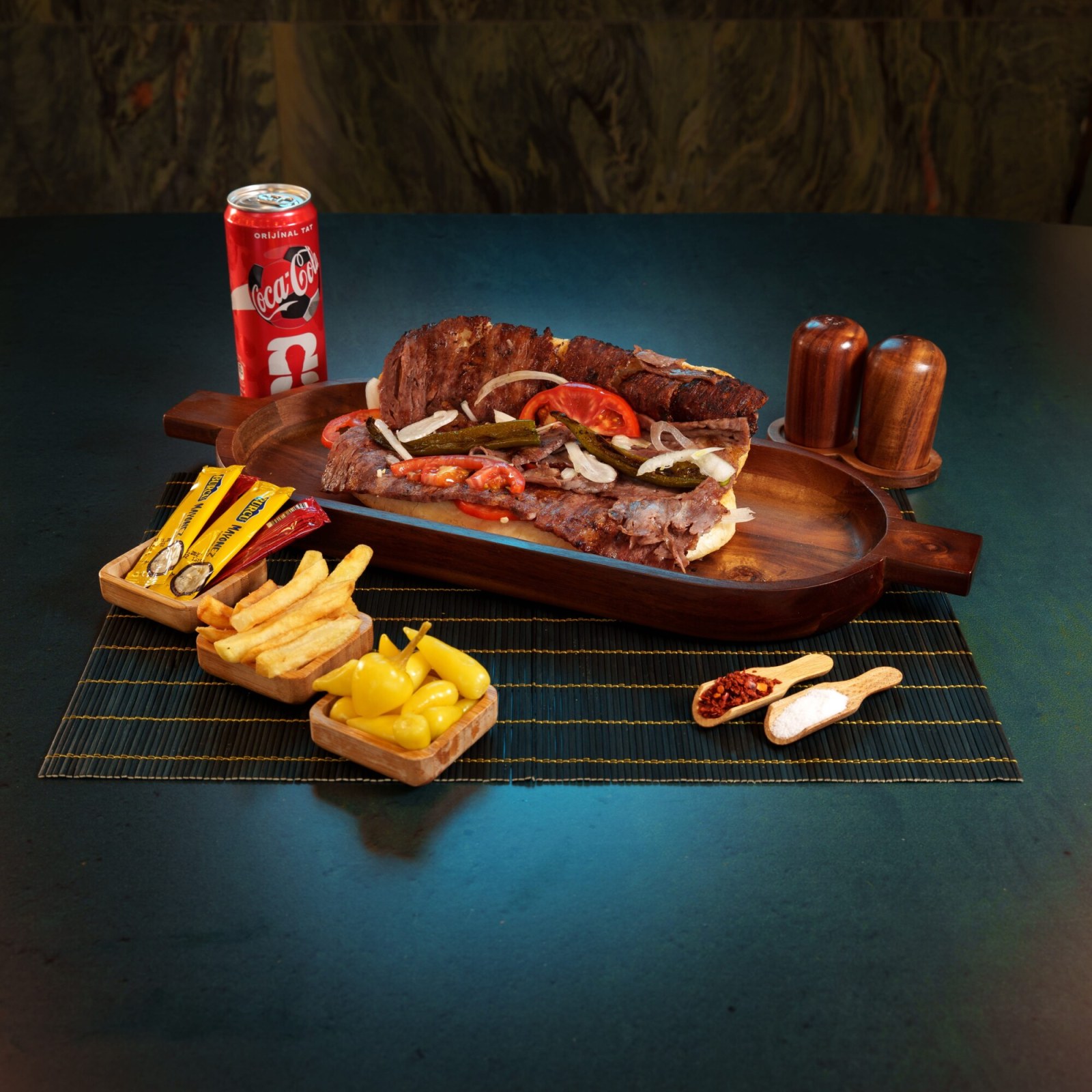 Ekmek Arası Et Döner Menü