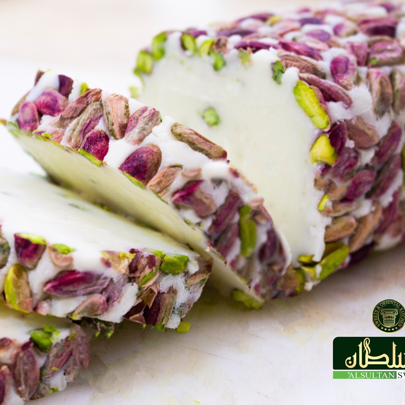 Fıstıklı Kaymaklı Dondurma (1 kg)