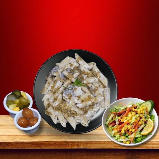 Pesto Soslu Tavuklu Penne