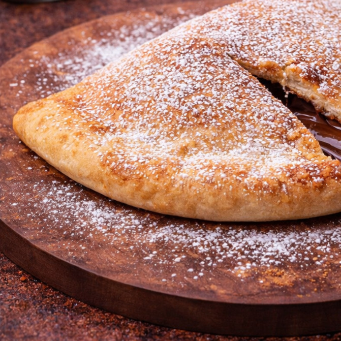 Nutellalı Calzone Pizza (Orta Boy)