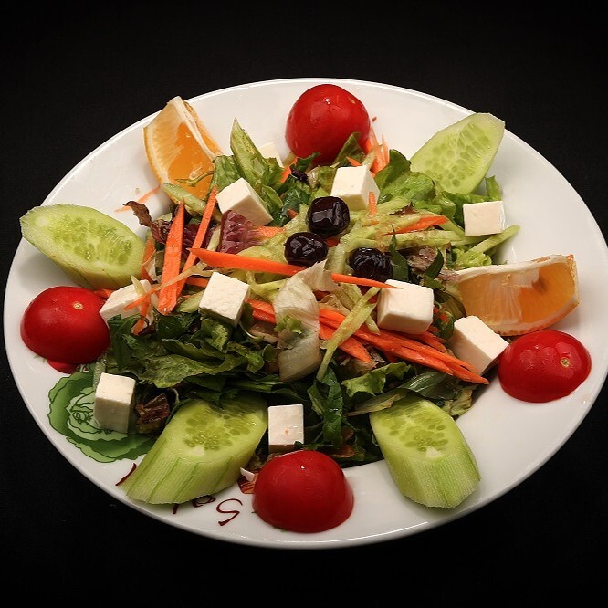 Akdeniz Salata