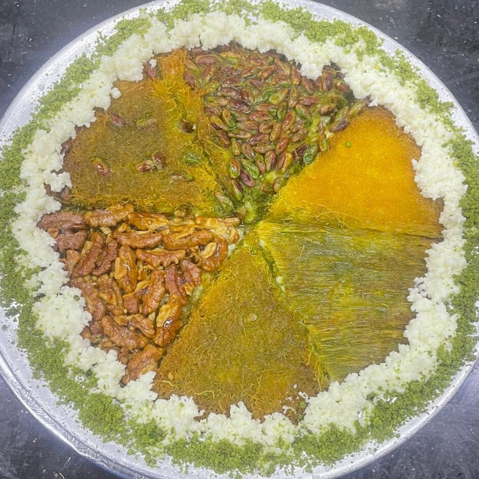 Altısı Bir Arada Künefe (4-6 Kişilik)