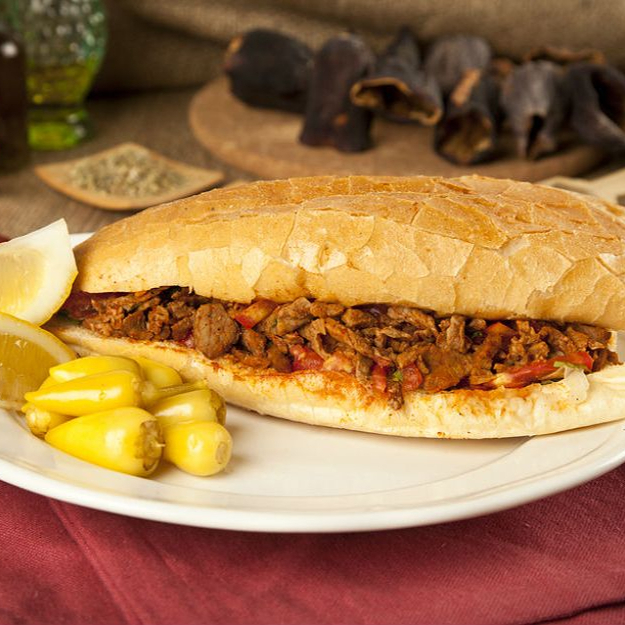 Ekmek Arası Et Tantuni
