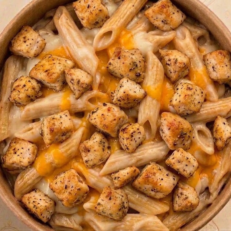 Tavuklu Penne & Cheese