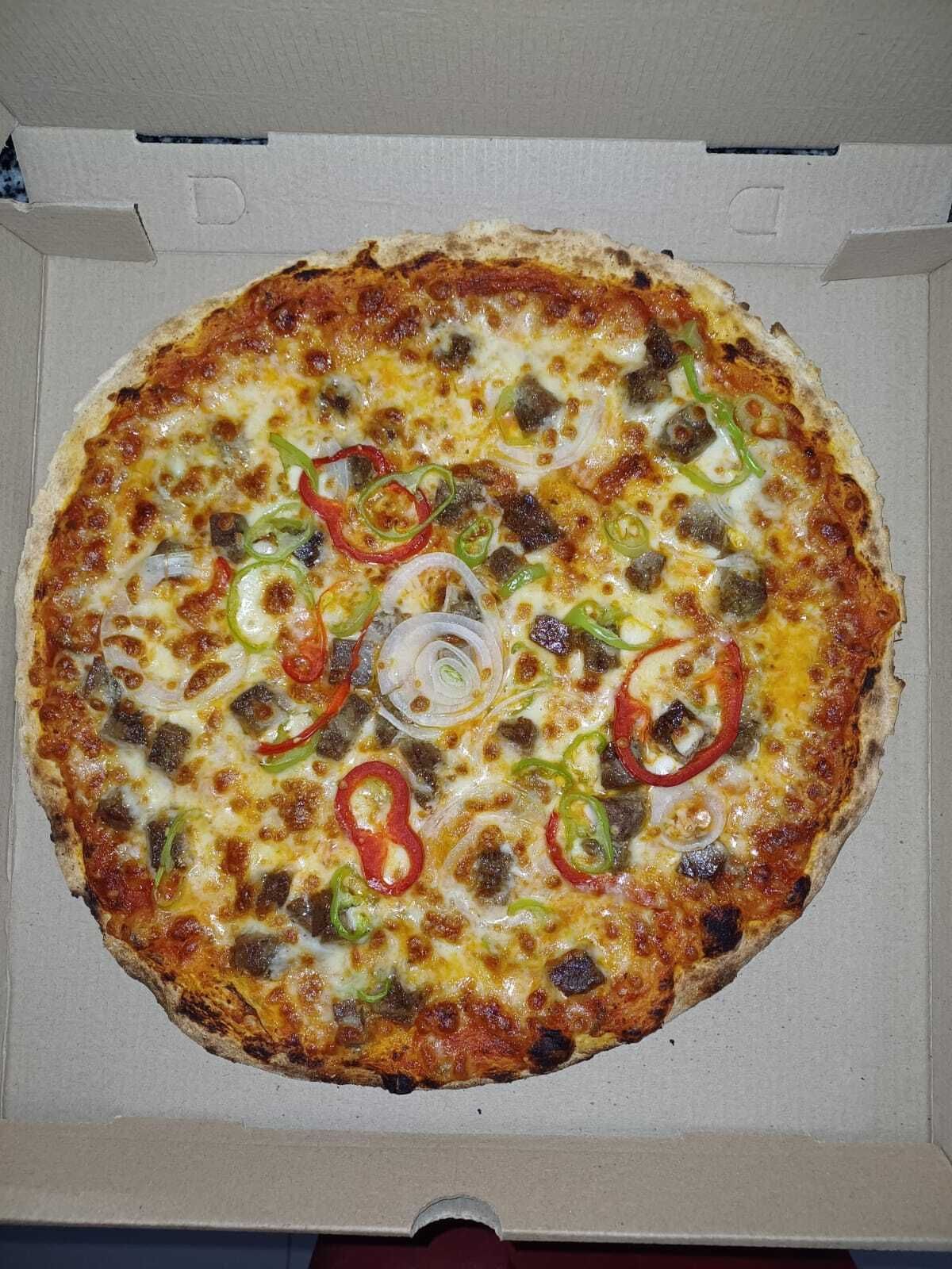 Kavurmalı Pizza 24 Cm