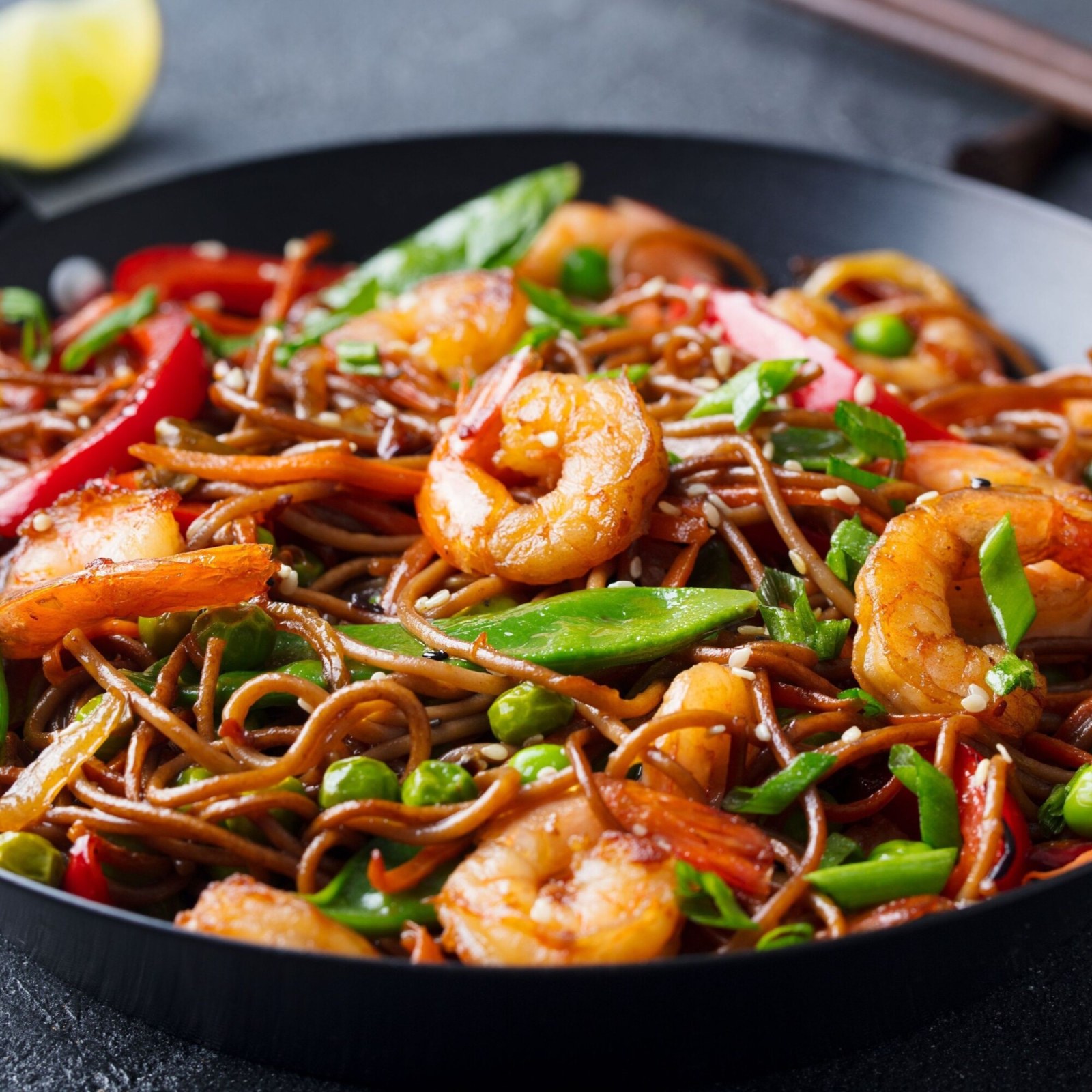 Karidesli Noodle