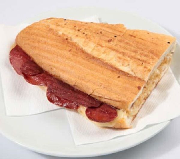 Sucuklu Tost
