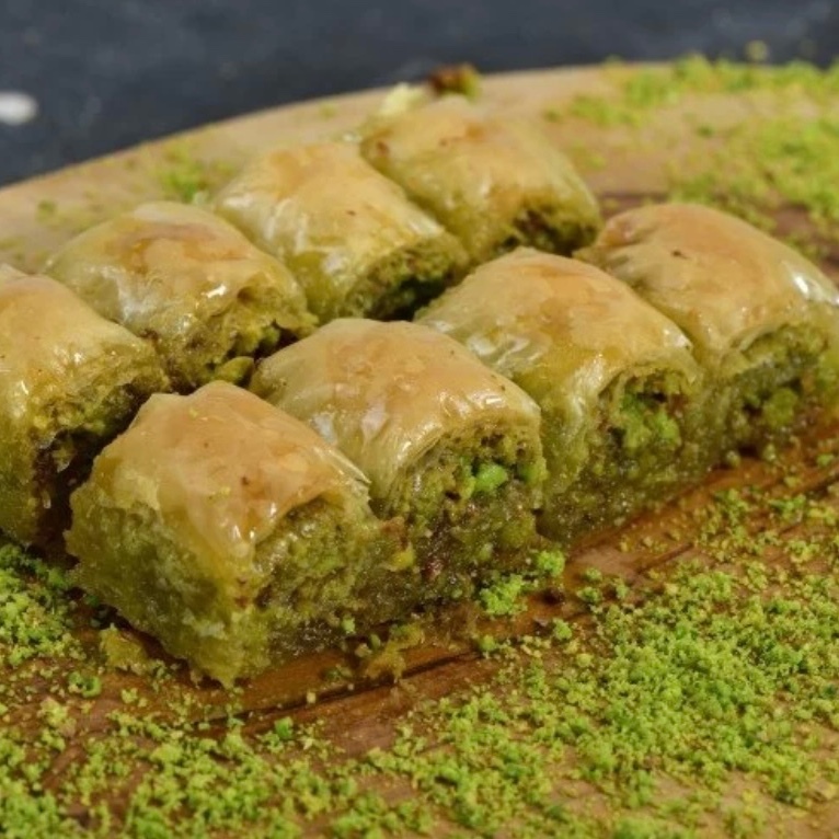 Fıstıklı Özel Baklava (500 gr)