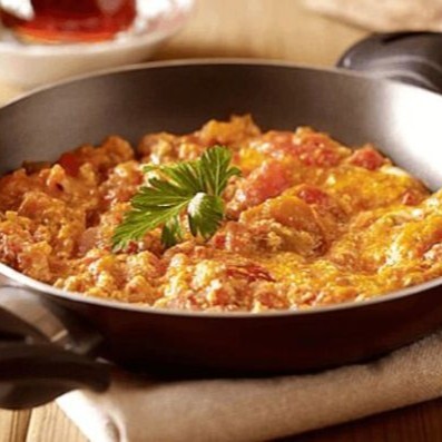 Sucuklu & Peynirli Menemen