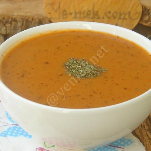 Süzme Mercimek Çorbası