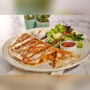 Tavuklu Quesadilla