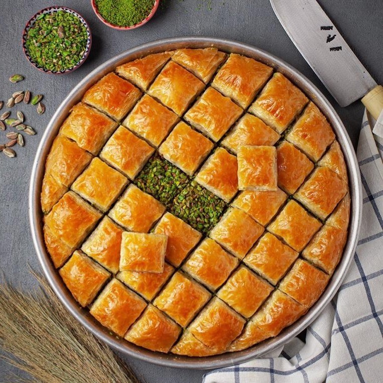 KARE BAKLAVA 1 kğ