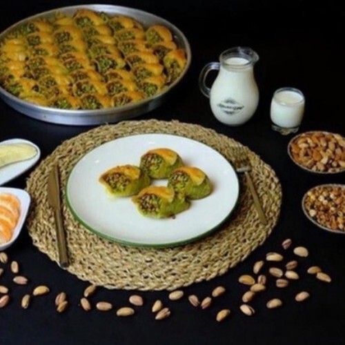 Şöbiyet Baklava ( 1 KG )