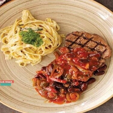 Acılı Steak