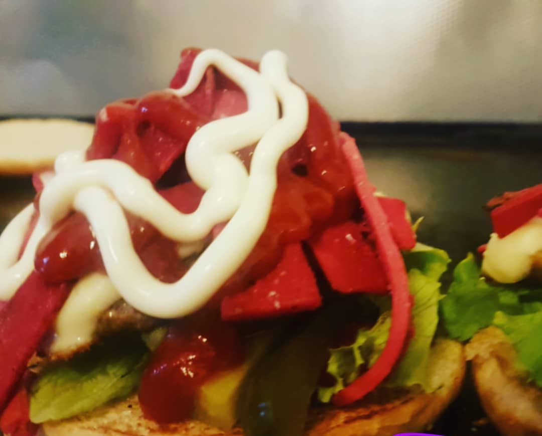 Atom Burger