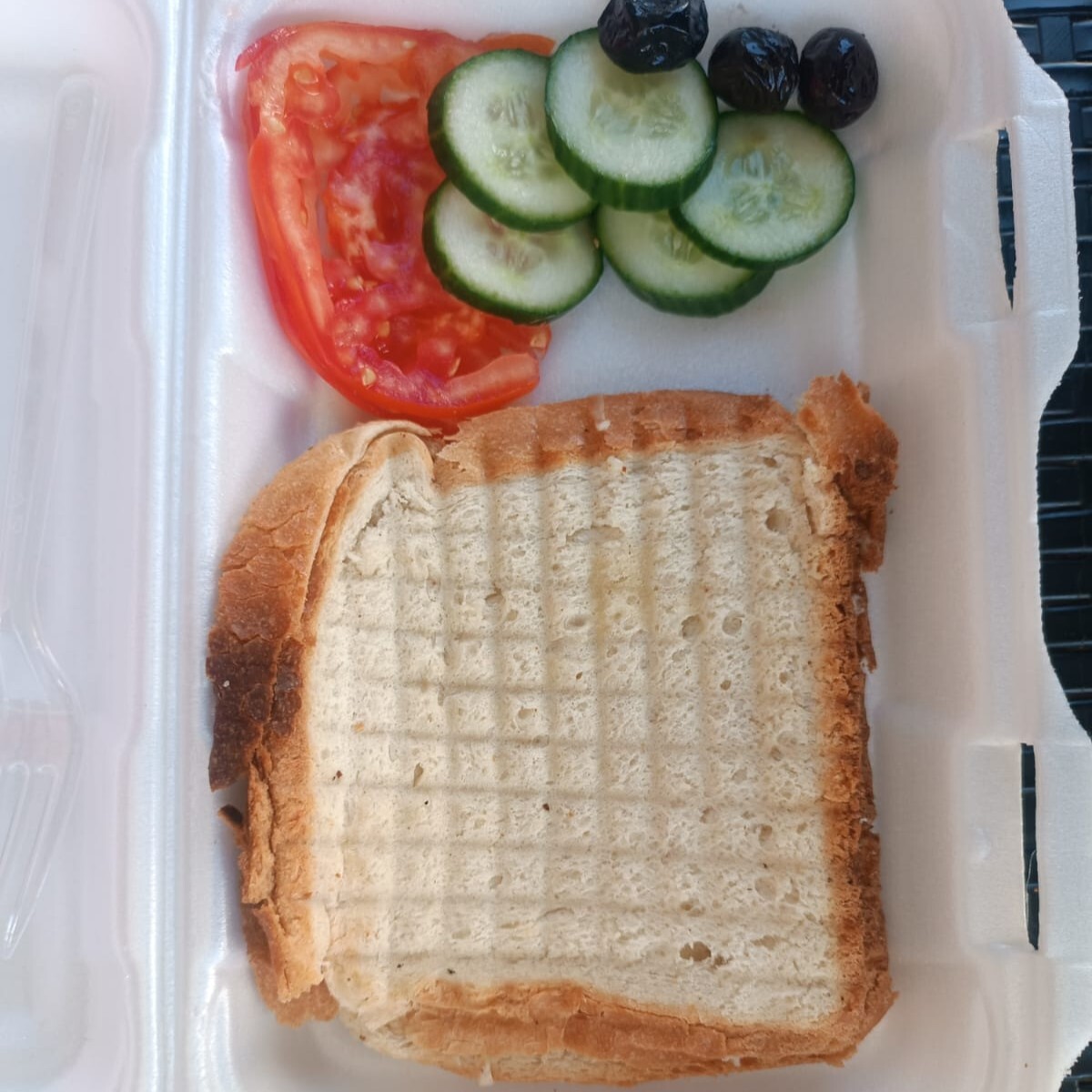 Kare Tost Ekmeği Sucuklu