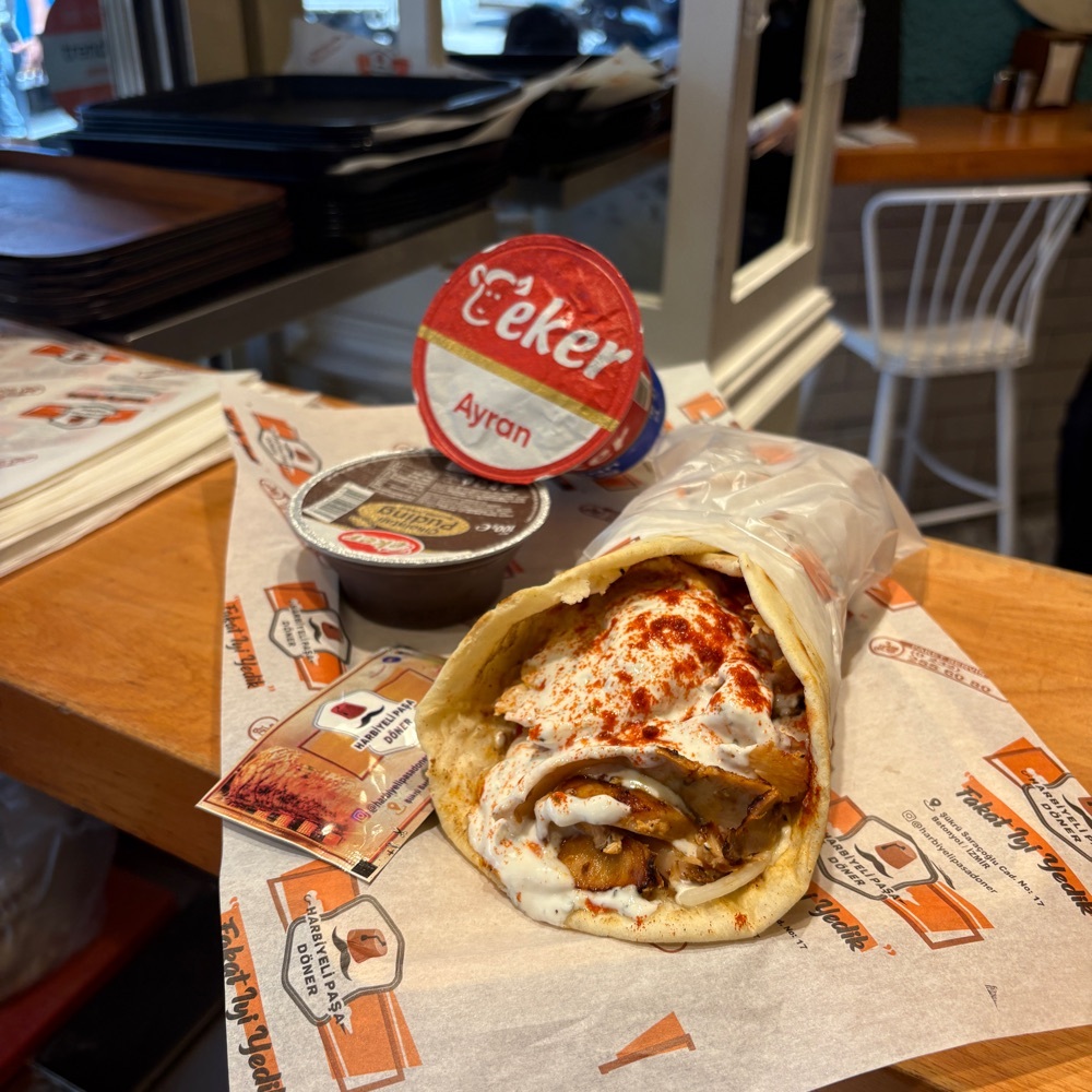 Caciki + Ayran + Tatlı