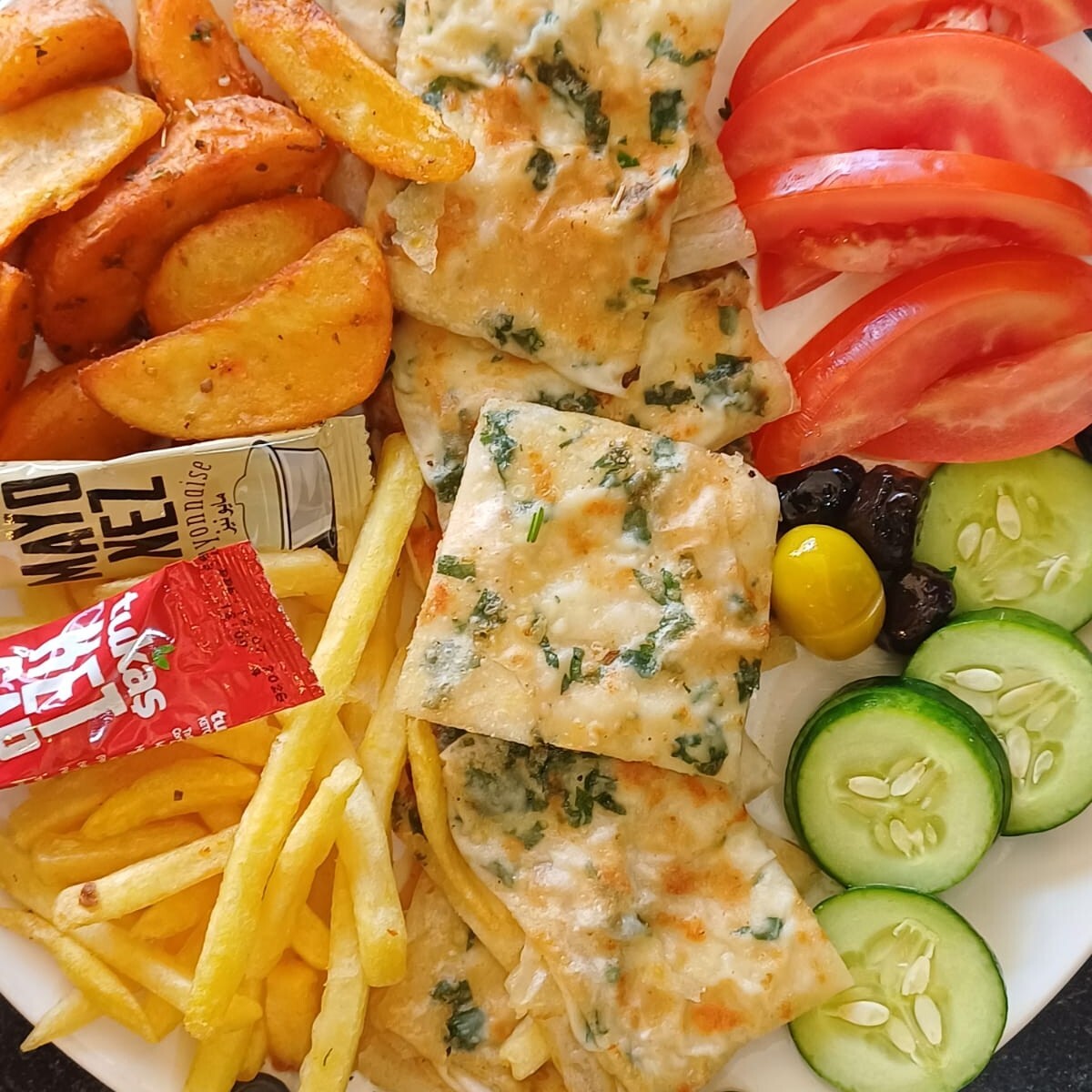 karışık gözleme(sucuk kaşar)