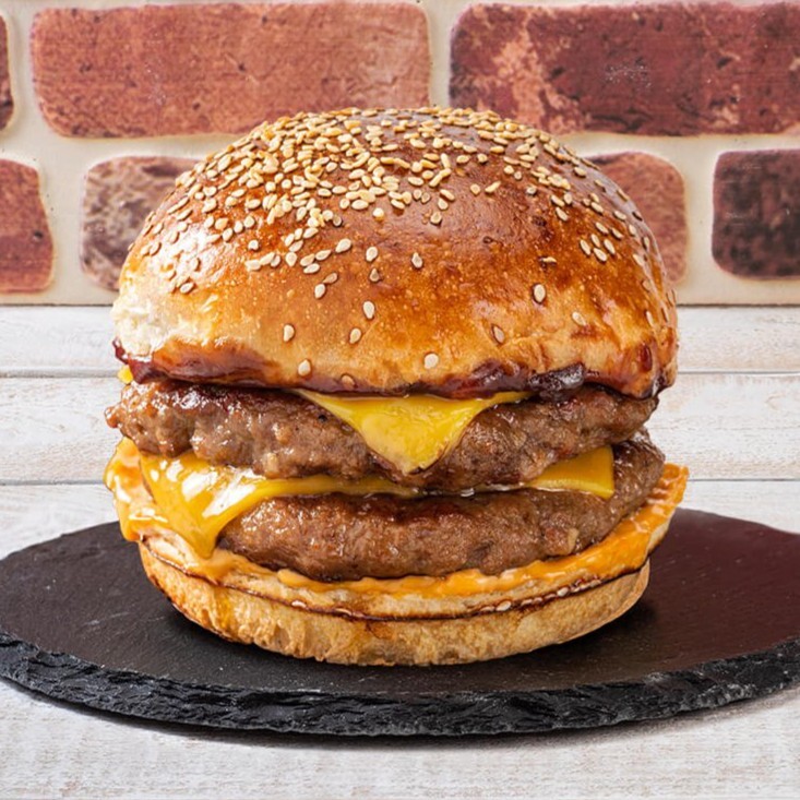 Double Smashed Cheese Burger