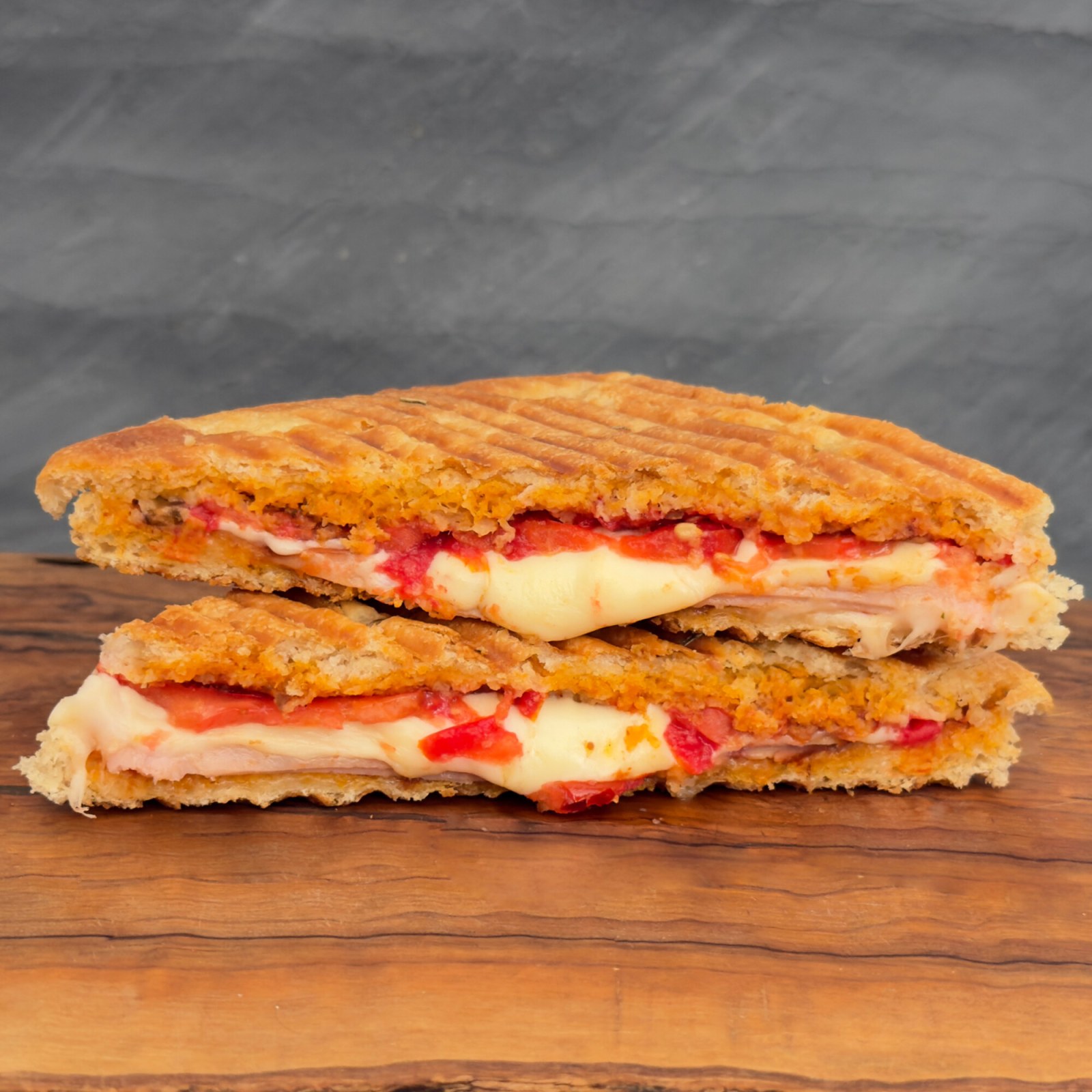 Hindi Füme Focaccia Tost