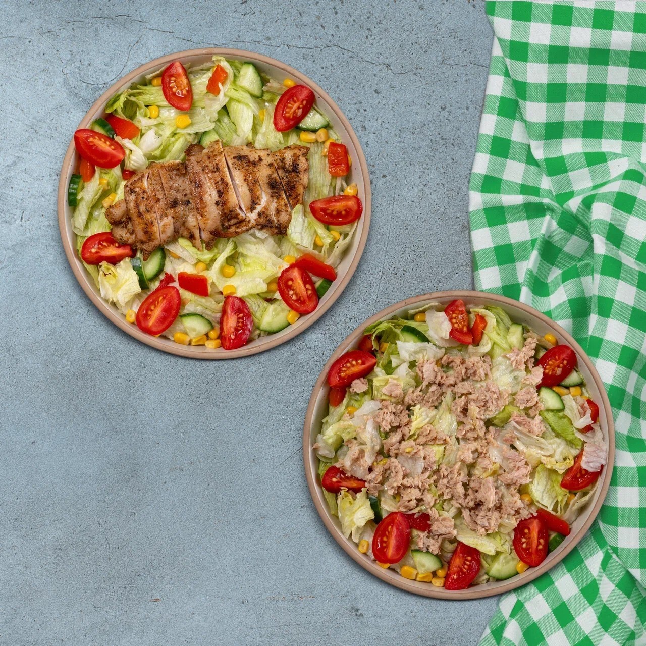 İkili Çeşitli Salata Menü