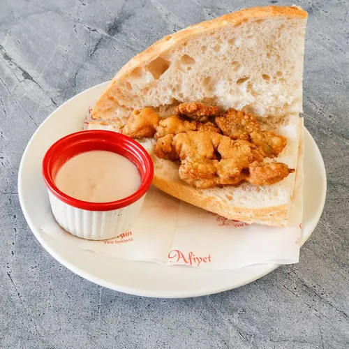 Midye Ekmek Arası