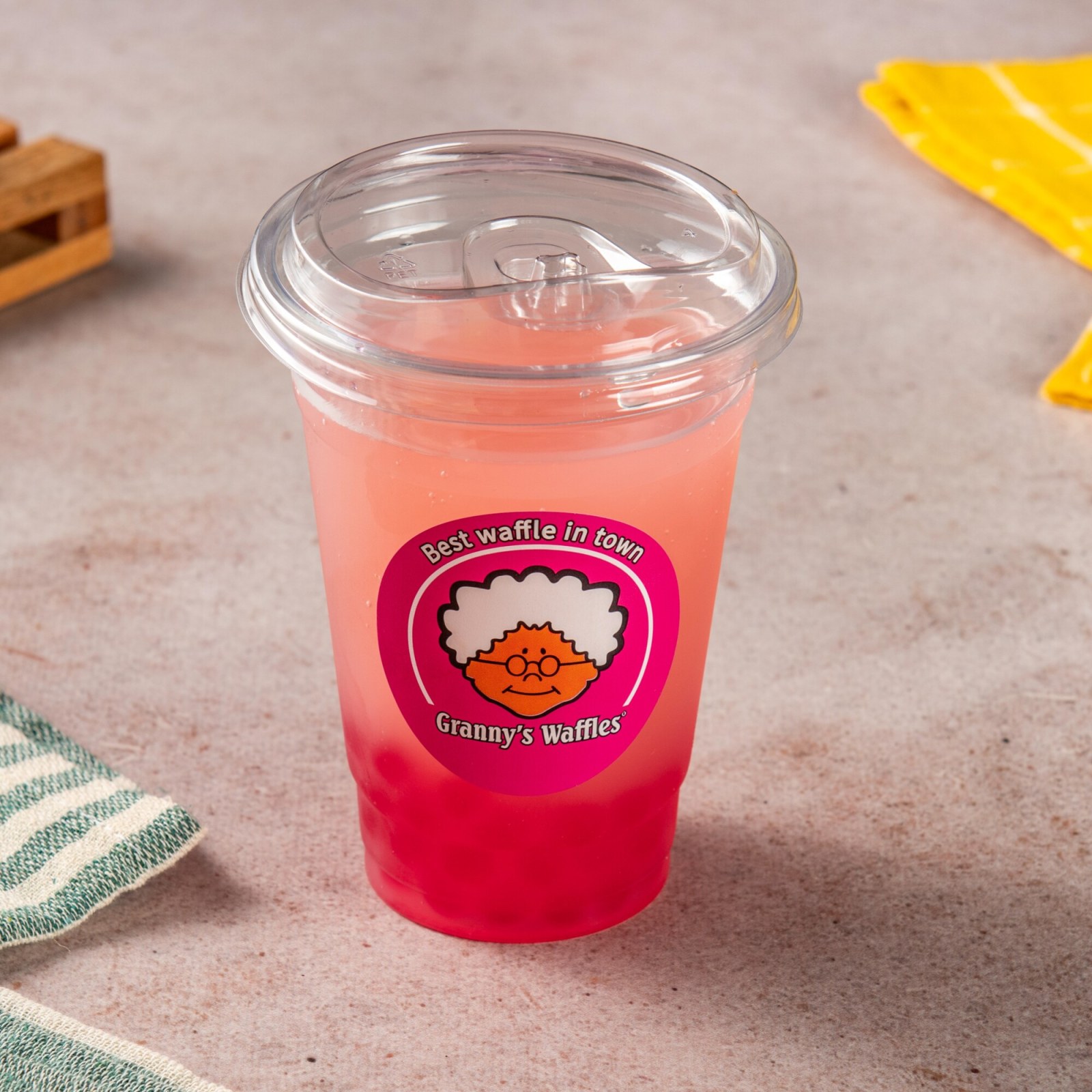 Çilekli Bubble Tea