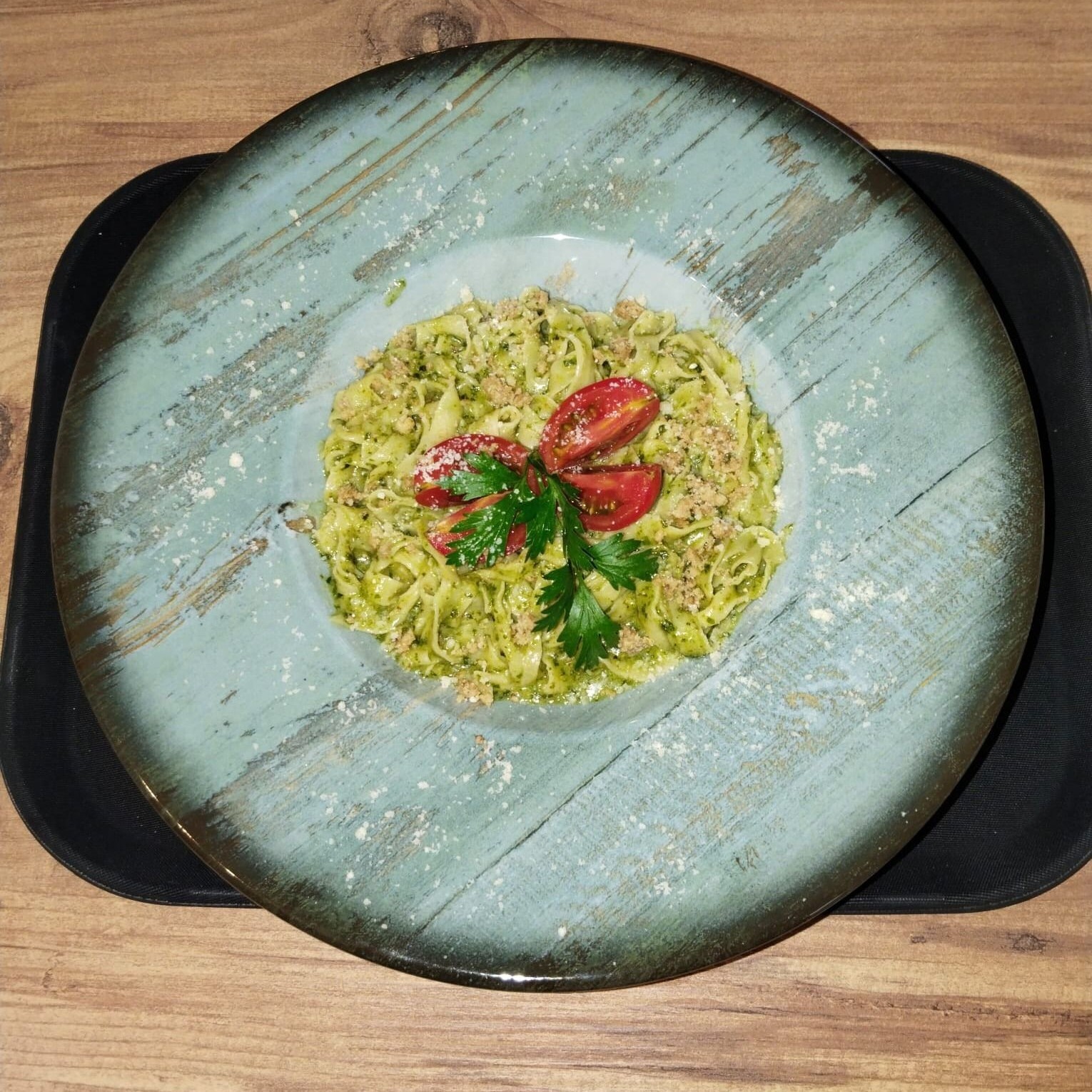 Pesto Soslu Fettuccine