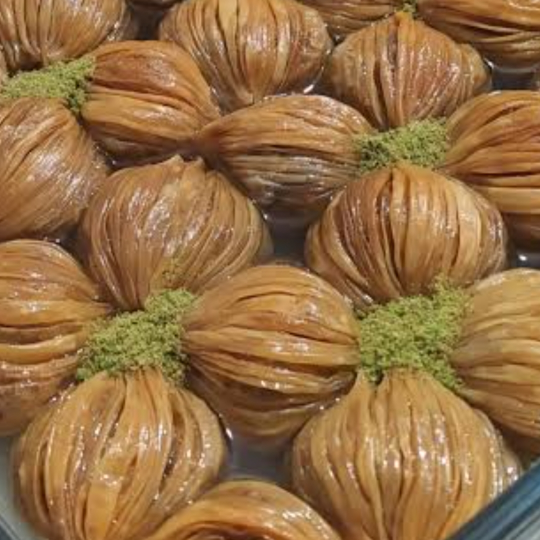 Cevizli Kaymaklı Midye Baklava (1 Kg.)