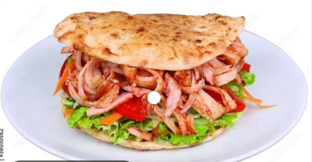 Gobit Ekmek Arası Tavuk Döner
