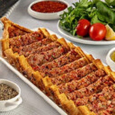 Kuşbaşılı Pide