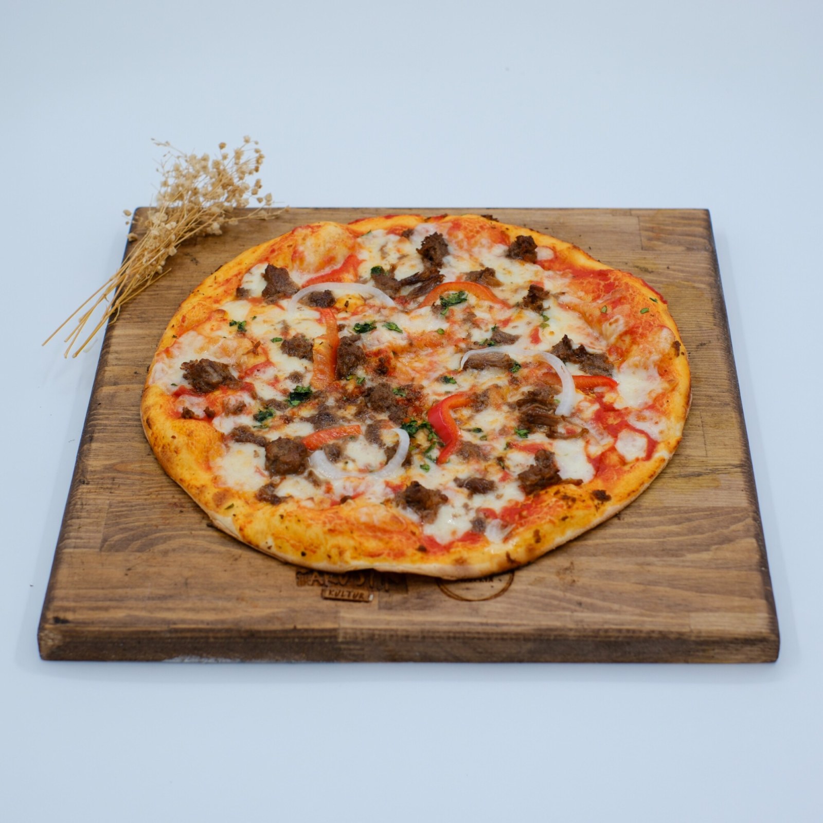 The Kavurma Pizza (26 cm.)