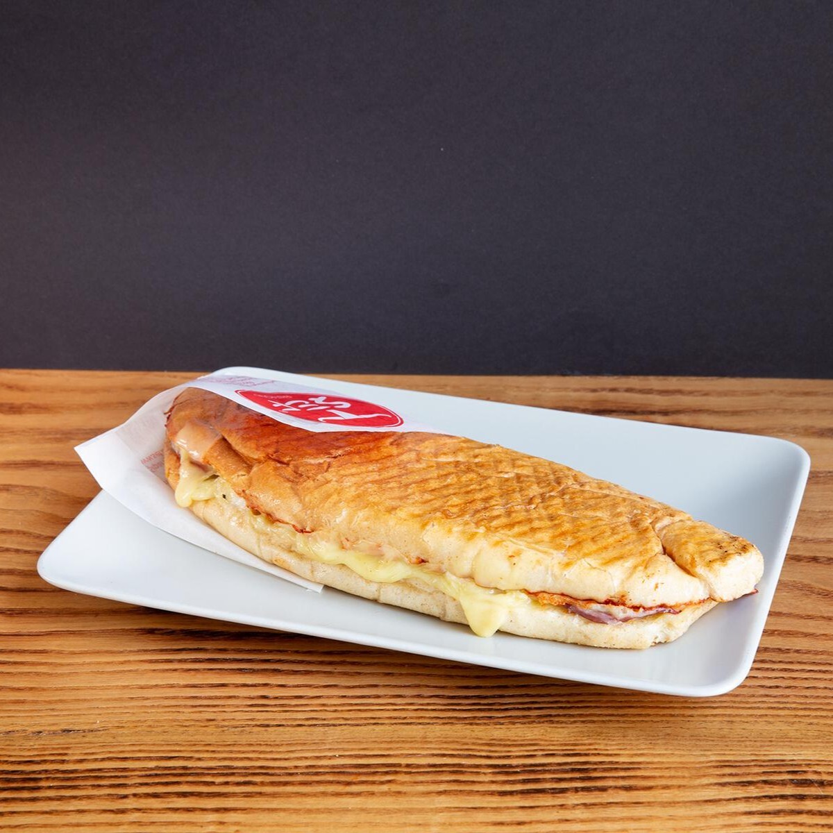 Büfe Sucuklu Kaşarlı Tost