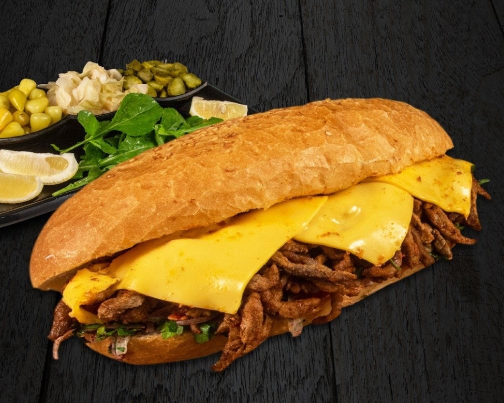 Cheddarlı Et Tantuni Ekmek Arası