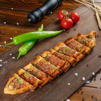 Kuşbaşılı Pide