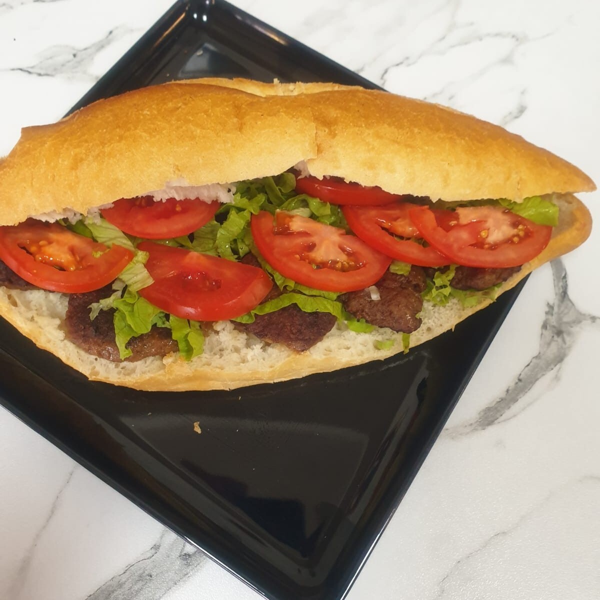 Ekmek Arası Izgara Köfte (Yarım Ekmek)