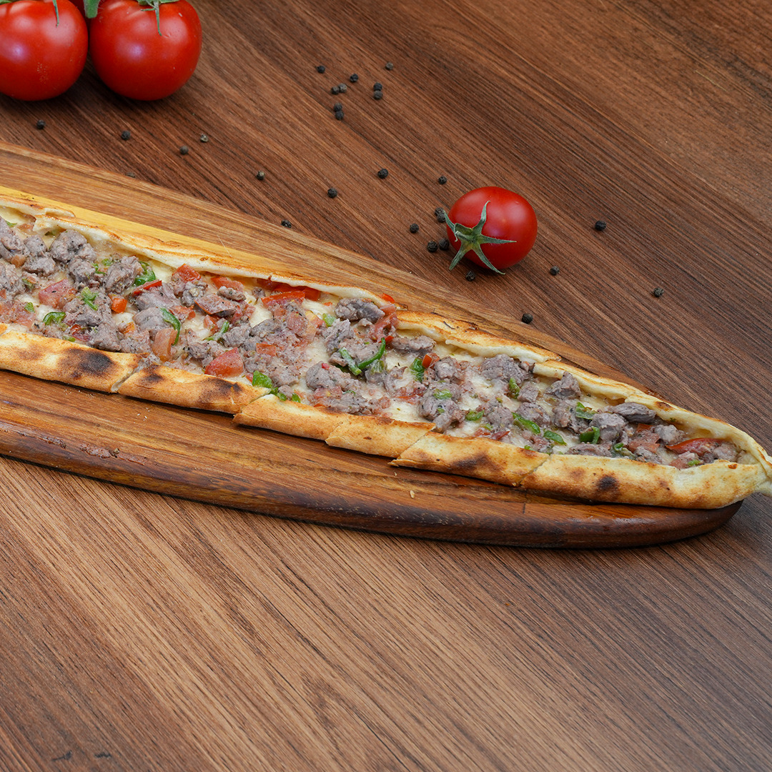 Kuşbaşılı Pide