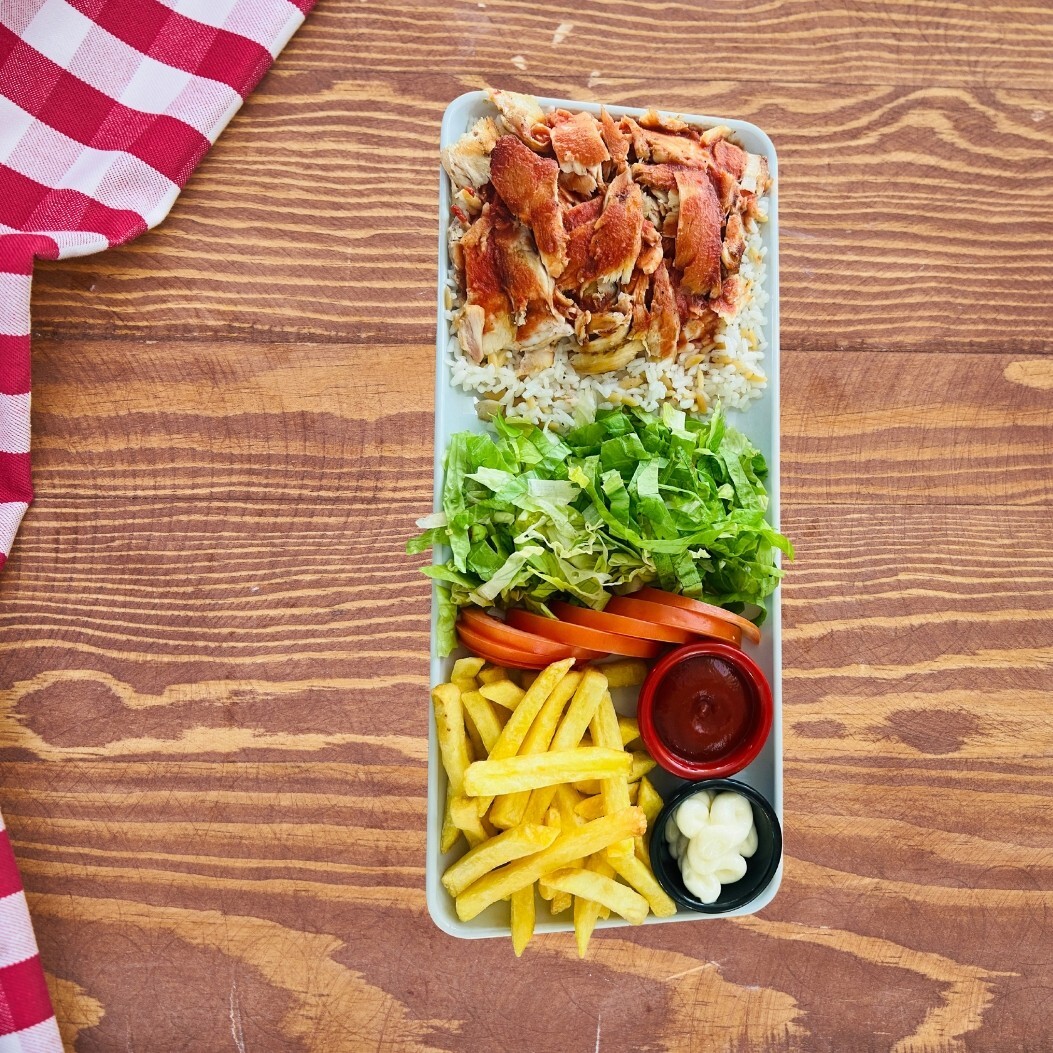 Pilav Üstü Tavuk Döner