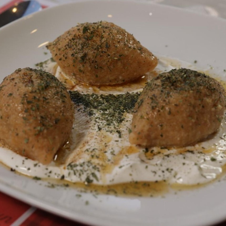 Haşlanmış İçli Köfte + Ekmek + Günün Çorbası veya Günün Tatlısı