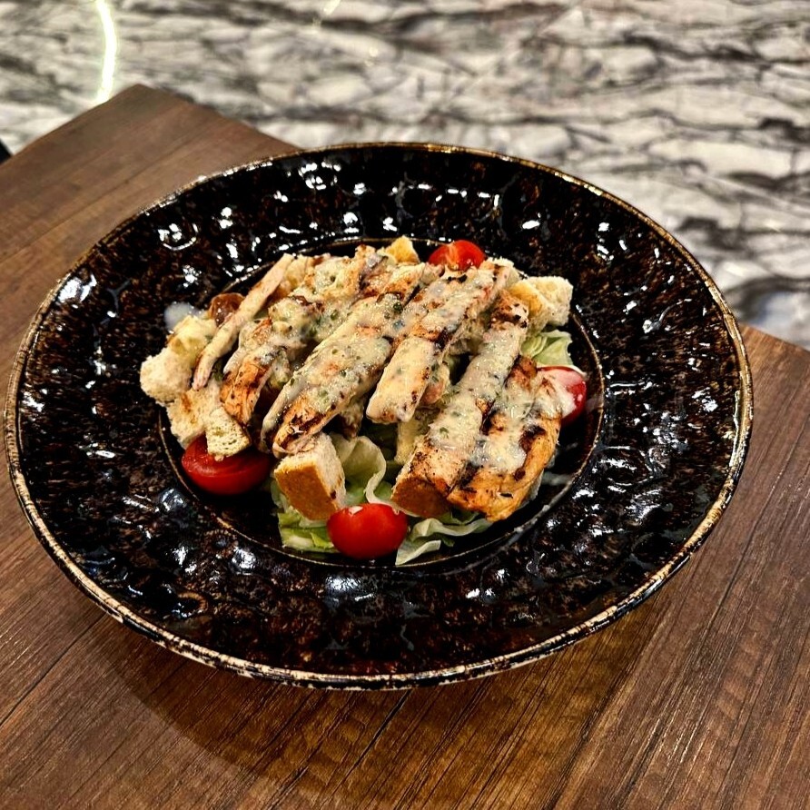Sezar Salata
