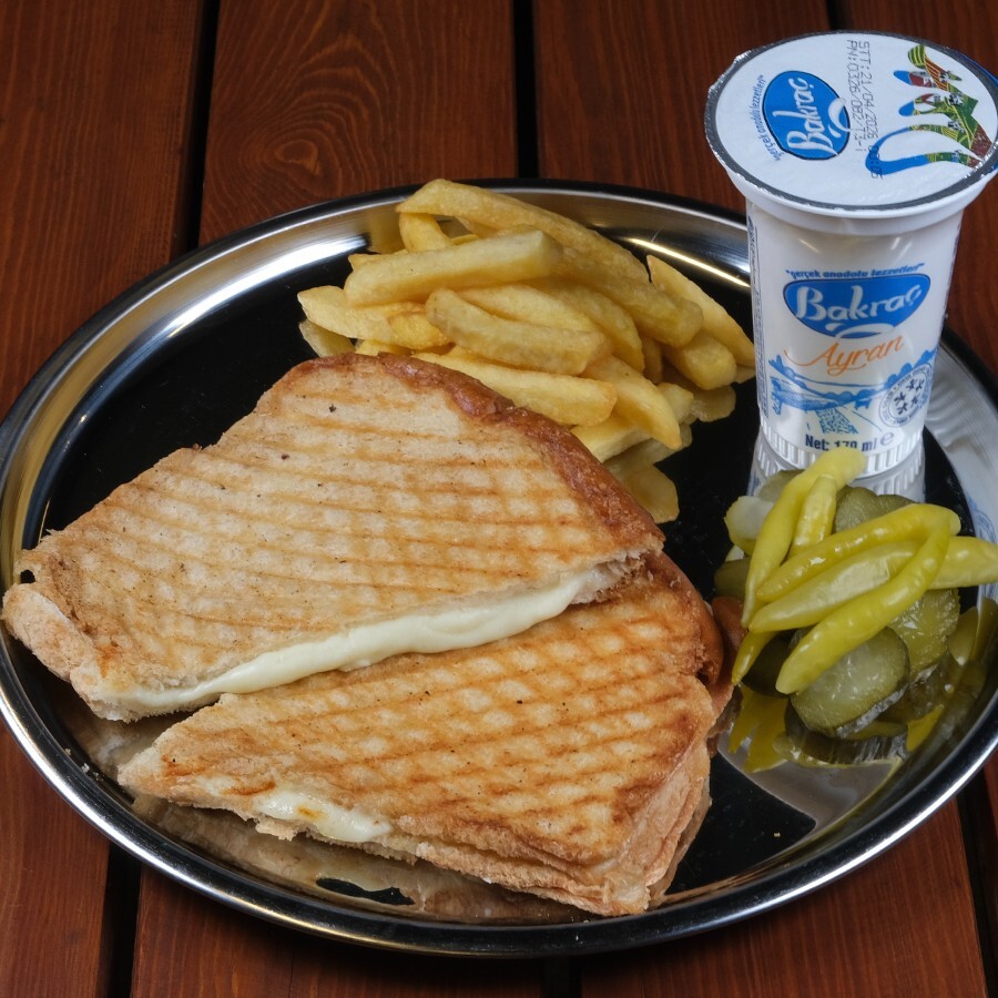 Kaşarlı Tost