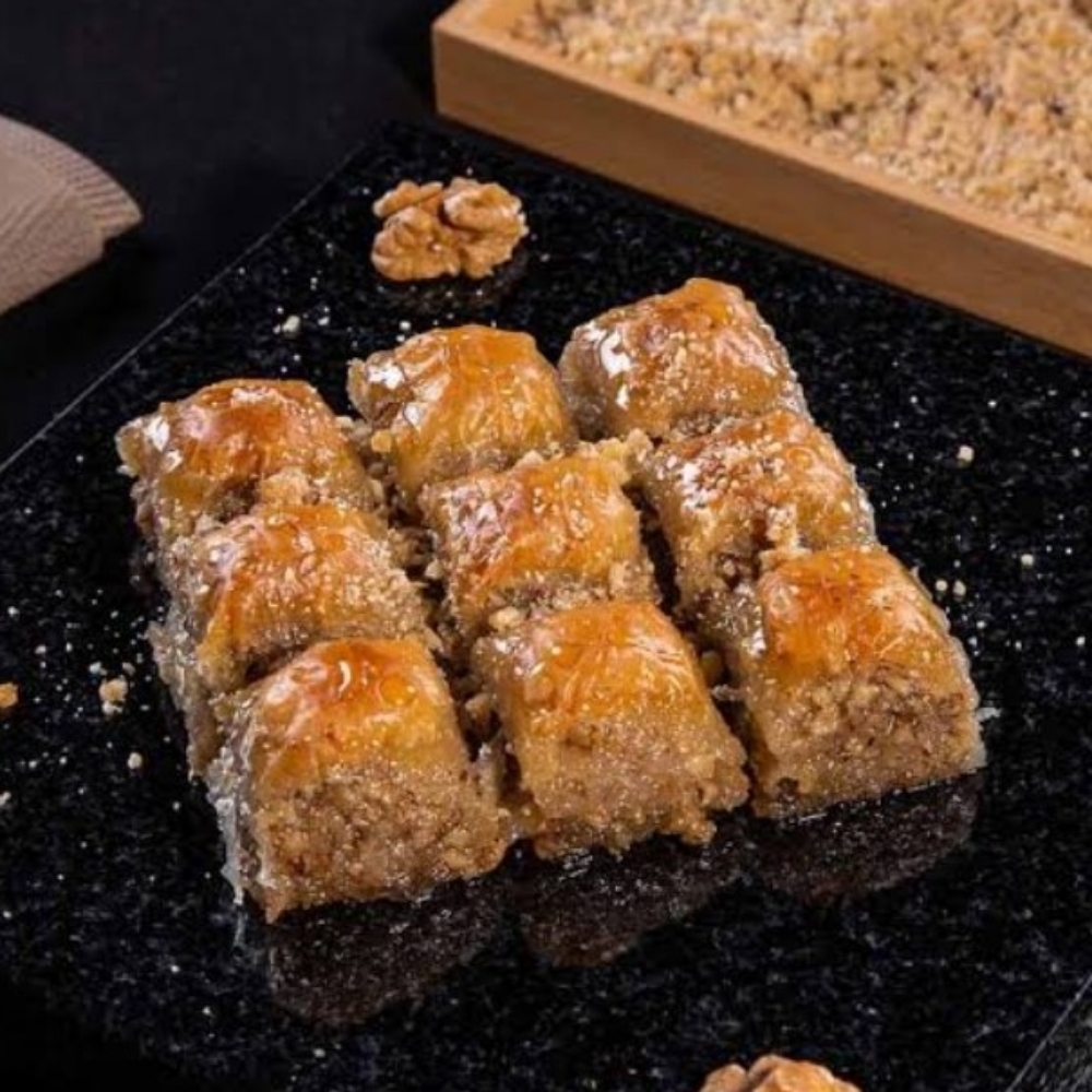 Cevizli Özel Dilim Baklava (1 kg )